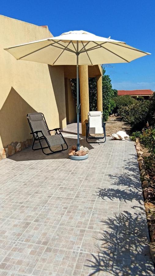 Casa Vacanze Villa Sandrina Costa Paradiso Exterior foto